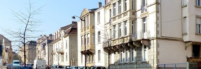 Metz / A la limite de Nouvelle Ville il y a Montigny-lès-Metz...