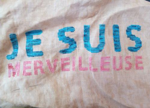 Je suis une femme (2)