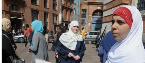 Et si la Gauche était différente de ce que l'on pense ? Raciste, colonialiste, par exemple ?