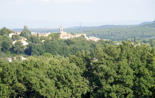 NOS PETITS VILLAGES : GAUJAC (Gard - 30)