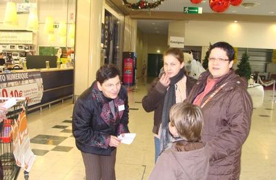 La collecte pour la Banque Alimentaire à Auchan...