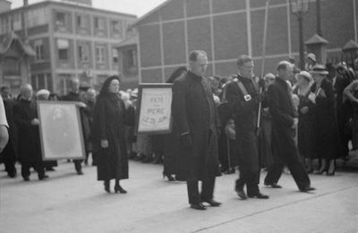 Paris. Reportage sur les Antoinistes - Fonds Marcel Cerf-1935-1936 #2