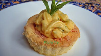 Tartelette biscuitée citron amande, crème verveine citron