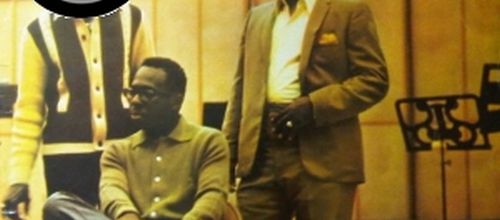 1968 : Album " Big Sixteen Vol. 2 1963-1968 " Stateside Records SSL 10279 [ UK ]