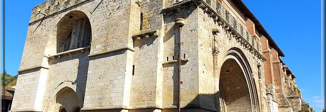 1052 - L'Abbatiale de Moissac, dans le Tarn-et-Garonne (82) 