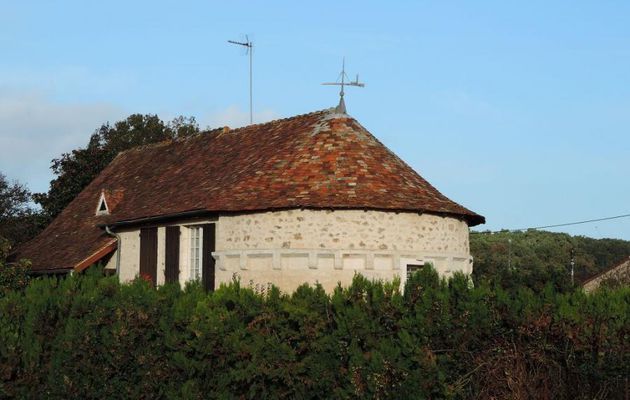 Bonnes ,  le village 