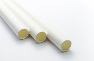 Quelles qualités humaines font un bon serveur lors d’un mariage ou d’un cocktail haut de gamme ?