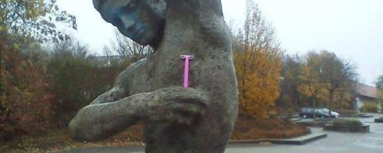 Une statue rasante !