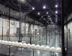 Distance : une œuvre de Jeppe Hein au LiFE