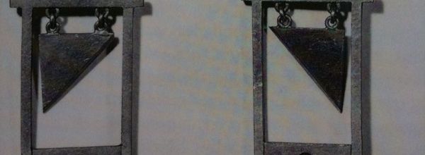 BOUCLES  d'OREILLE GUILLOTINE