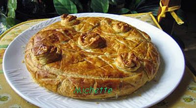 Galette feuilletée maison et sa crème de calissons aux pêches