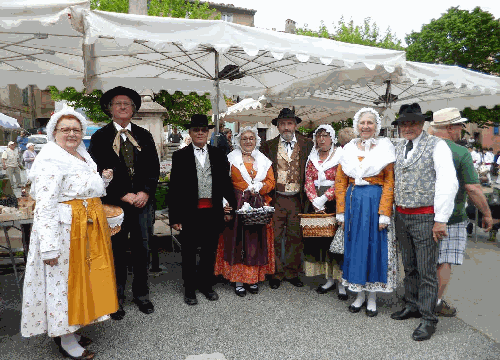 Les Bravades à La Garde Freinet