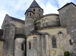 L'église de Saint Robert en Dordogne.