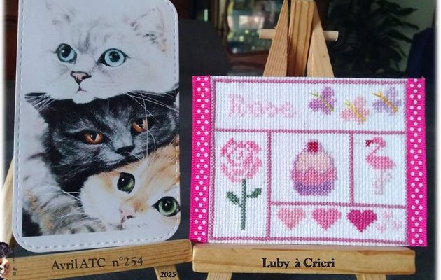 ATC monochrome 2025 *4/12 avec ma Cricri