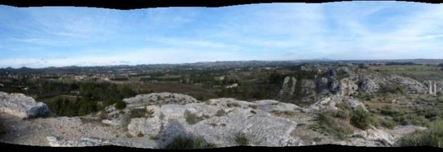 PARADOU : LES TOURS DE CASTILLON (13)