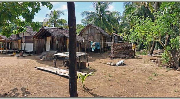 La fin du séjour approchant, je vais faire un dernier tour dans le paisible village d'Antanabe - Nosy Sakatia - Madagascar