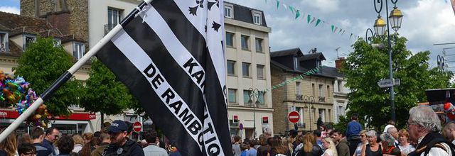 Rambouillet : Fête du Muguet : défilé (fin)