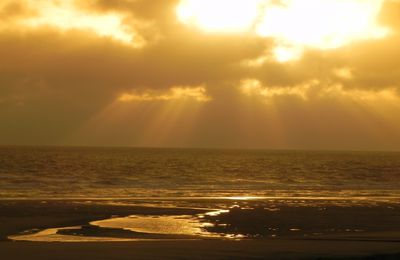COUCHER DE SOLEIL