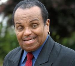 JOE JACKSON REITERE SA PLAINTE AU CIVIL CONTRE CONRAD MURRAY