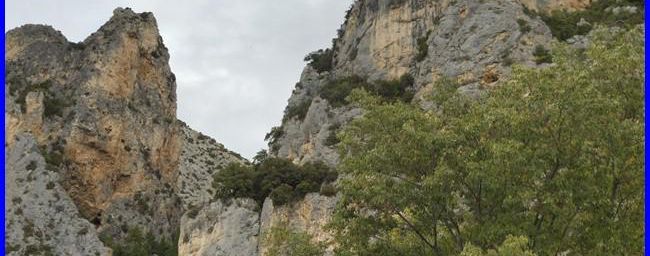 Moustiers-Sainte-Marie, le ravin de Notre-Dame