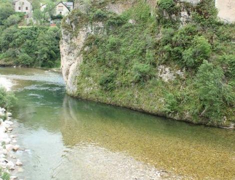 Le Tarn au pied de Ste Enimie...
