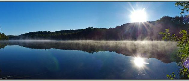 Lever du soleil sur le Petit Lac Preston - Duhamel - Outaouais - Québec - Canada