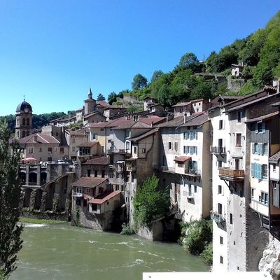 PONT-EN-ROYANS ... VILLAGE PITTORESQUE (Isere - 38)
