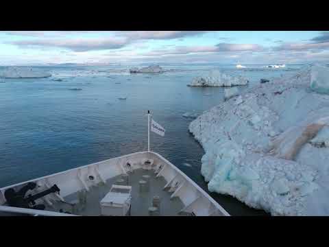 Glacier Negribreen et son environnement vus depuis un Zodiac puis du navire - Spitzberg - Svalbard - Norvège