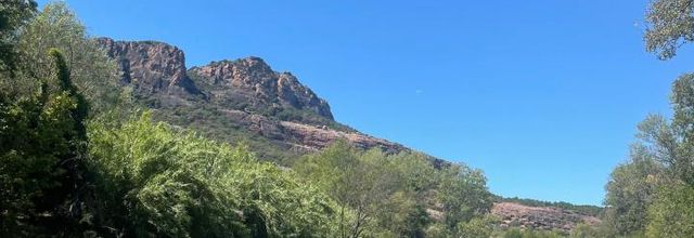 vacances des jeunes - leçon de canoë à roquebrune sur argens 