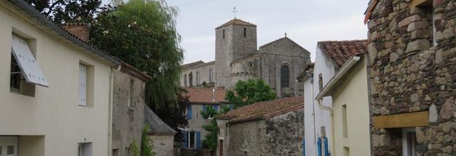 La Chaize le Vicomte -1