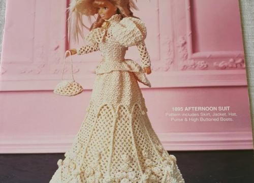 Un ensemble en CAL  (Barbie) ?
