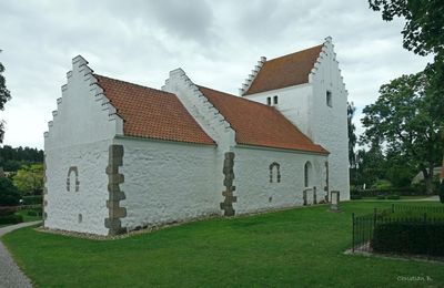 Carnets du Danemark ~ Deux églises et un bateau