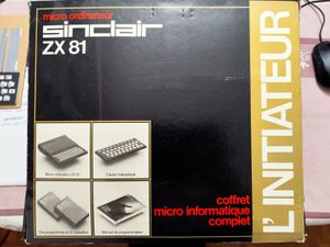 Le coffret "L"initiateur" acheté 590 Francs à la Fnac de Mulhouse en 1983