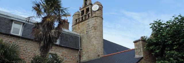 L'ile de Bréhat - le village & église -5