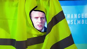 Macron ne sait pas comprendre le peuple ni s'adresser à lui.
