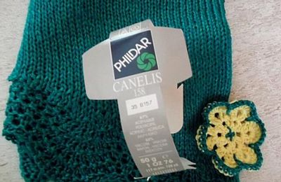 Shawl émeraude fleuri