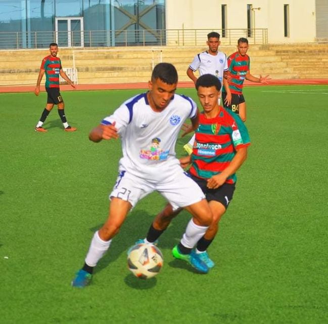 Lundi 18.9.2023 à Ain Benian Stade de l'ESHRA Amical WR Ain Benian (Inter Région)-MCA 1-2 