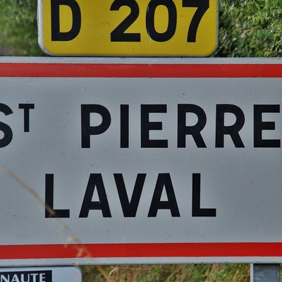 St Pierre Laval ( 42 ) France