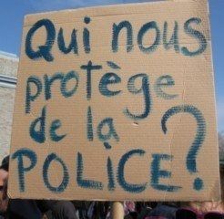 UN HOMME EST MORT