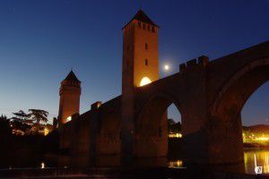 Lune sur le pont