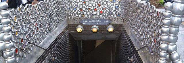 Le Kiosque des Noctambules de Jean-Michel Othoniel