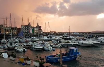 PUOZZOLI et la côte Amalfitaine !