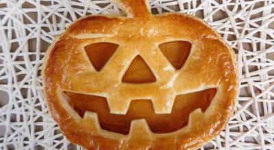 Citrouille feuilletée d'halloween ( pomme orange butternut )