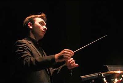 Voir : A SINGER MUST DIE en concert au Grand Théâtre d'Angers (2015) 