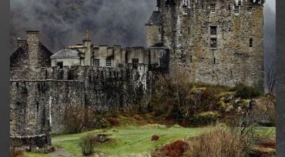 Dark tourism*