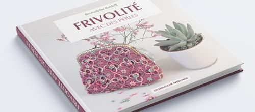 FRIVOLITE avec des perles 