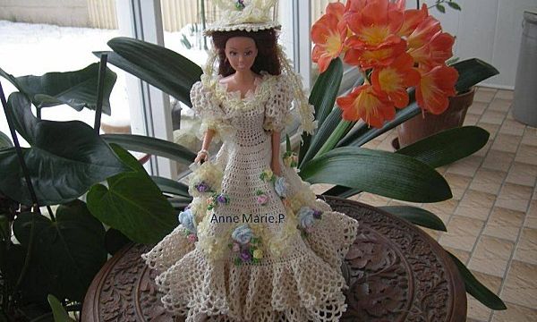 Une réalisation d'Anne Marie : Barbie Roses et rubans
