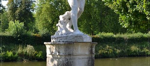 Château de Rambouillet : Hommage à Flore, déesse des fleurs de Paul Chevré