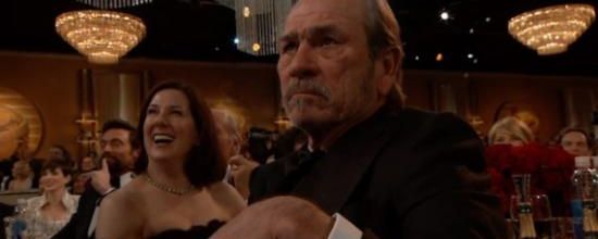 Golden Globes : Tommy Lee Jones fait la moue et devient la risée du web
