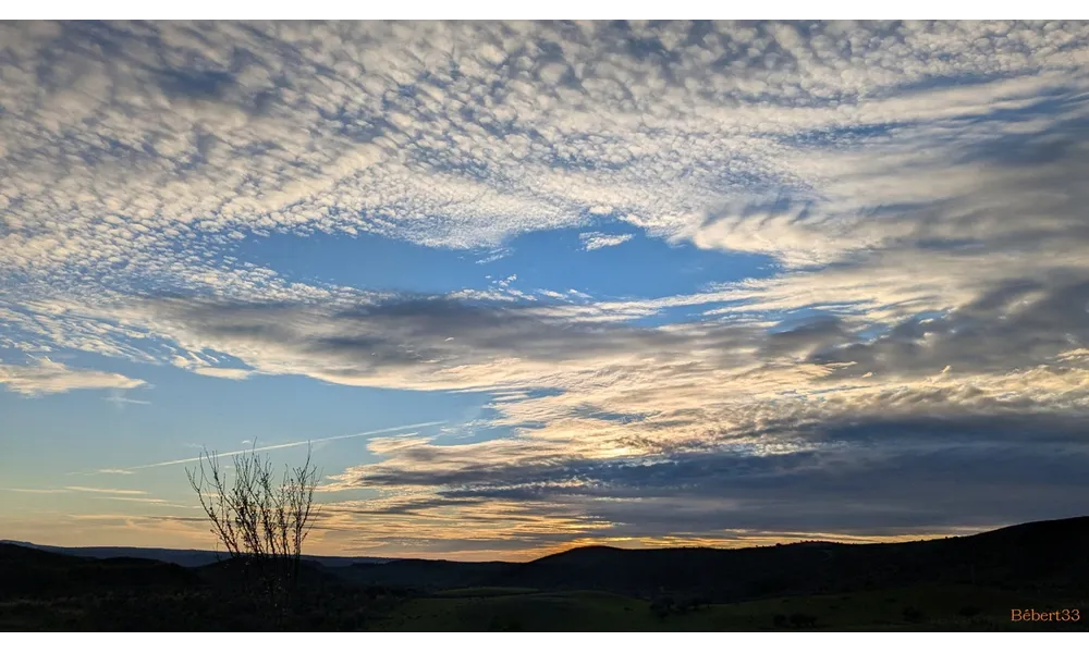 un soir à  Cáceres sur l'aire de CCars